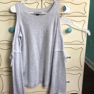 Women’s American Eagle Gray Open-Shoulder Sweater